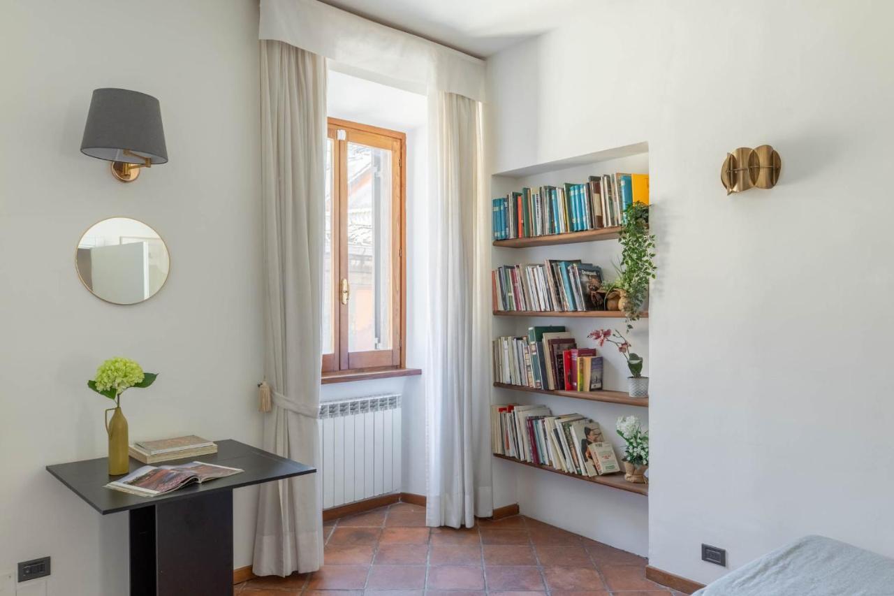 Iflat Pantheon's Roomy And Friendly Apartment Rom