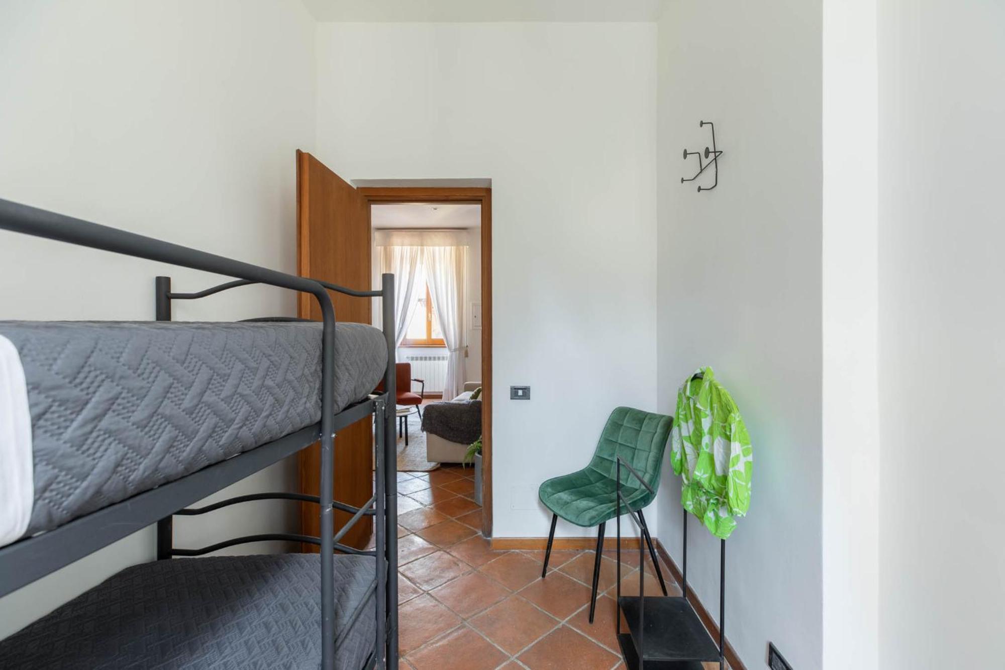 Apartment Iflat Pantheon's Roomy And Friendly Rom